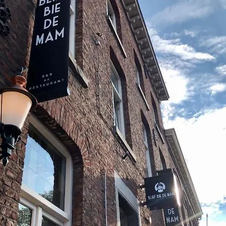 Blief Bie De Mam 別荘 Echt